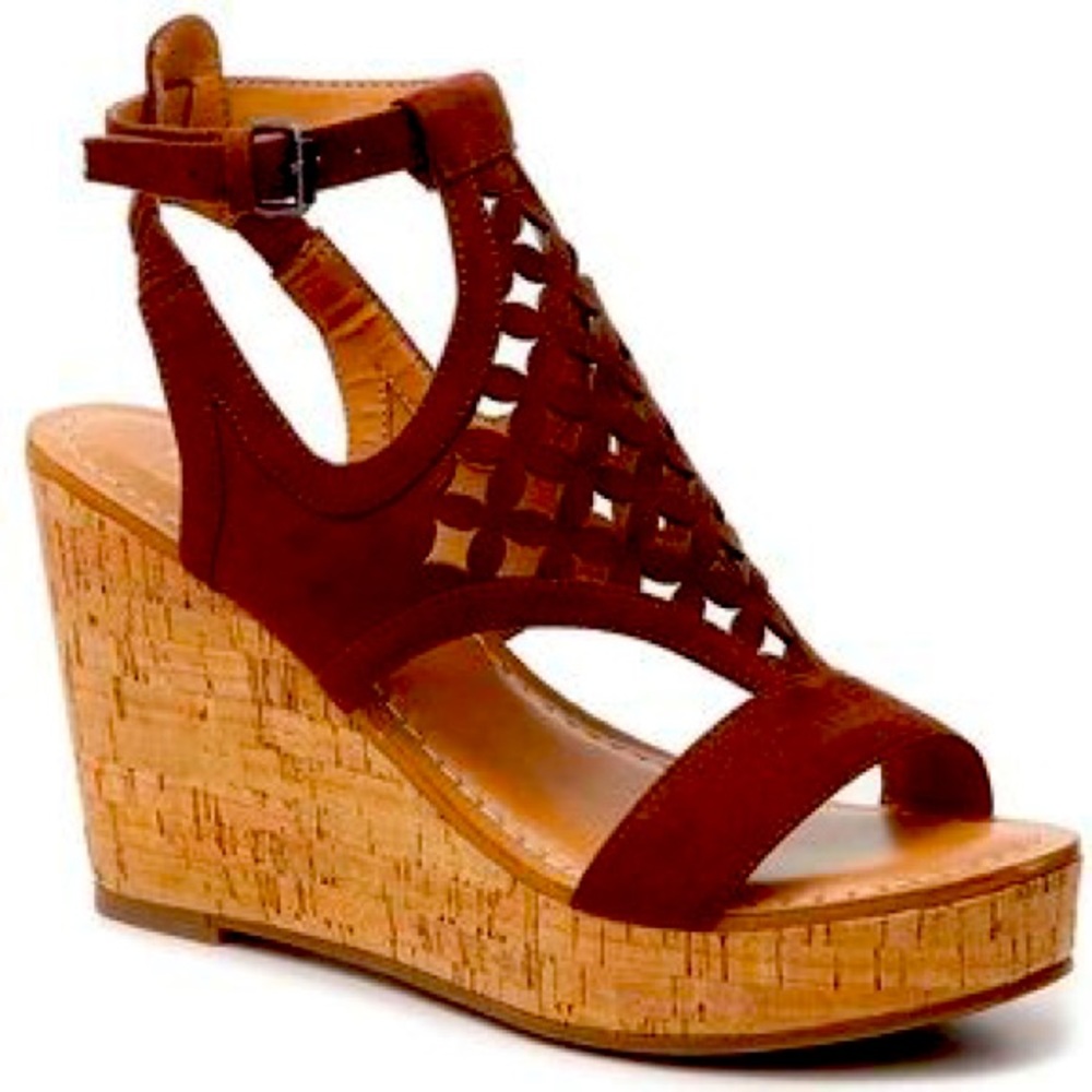 Franco Sarto Cameron wedge heels 7